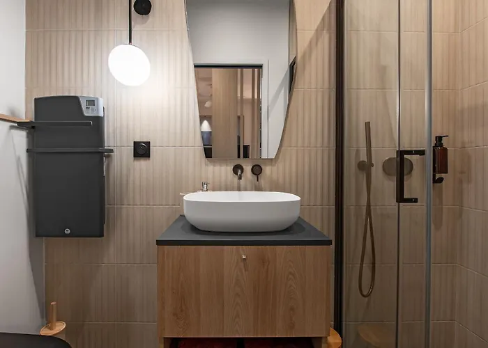 Апартаменты L'aparte Hypercentre-ultra Cosy Neuf-pk Gratuit